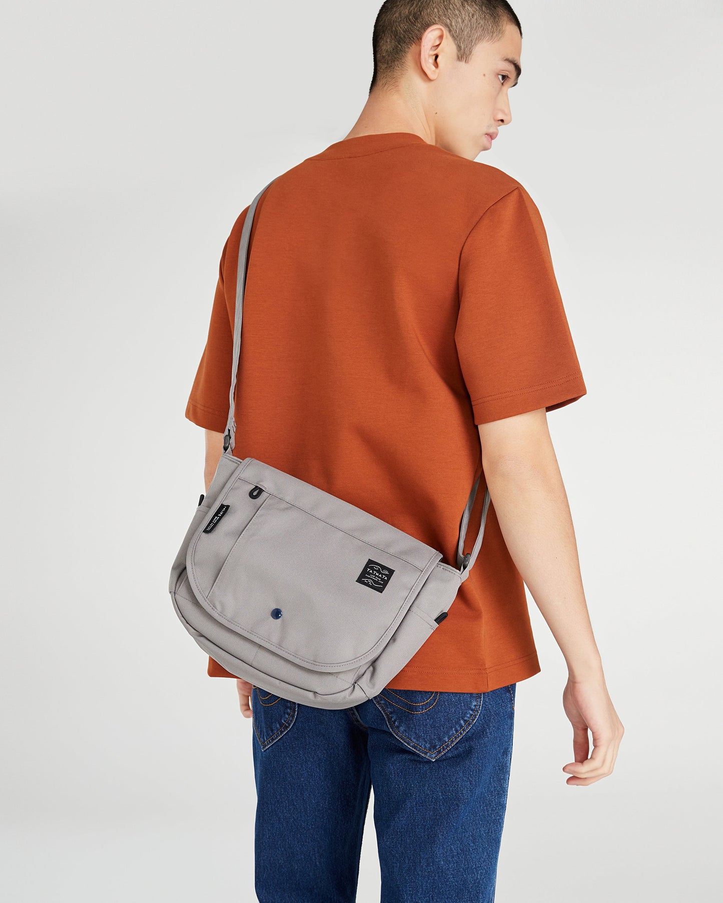 Boy relife camel bag