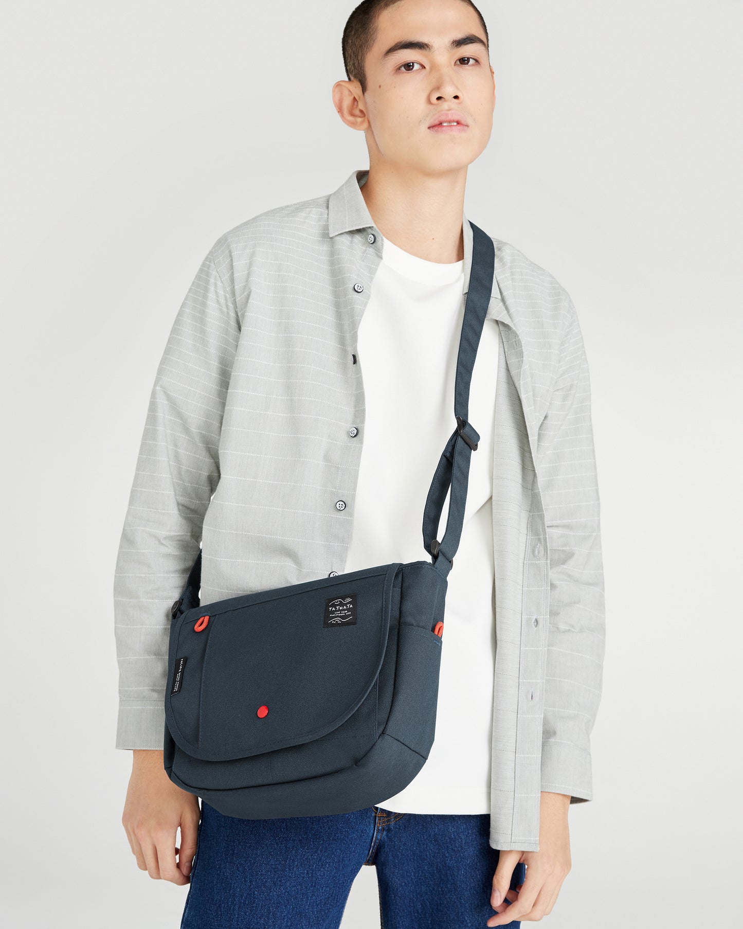 Boy relife charcoal navy bag