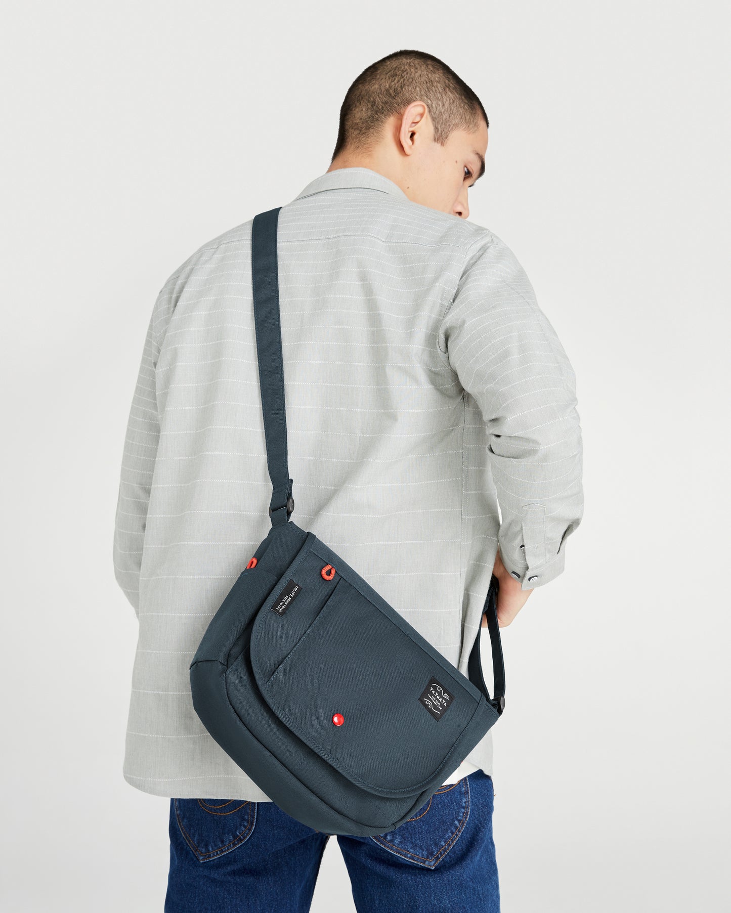 Boy relife charcoal navy bag