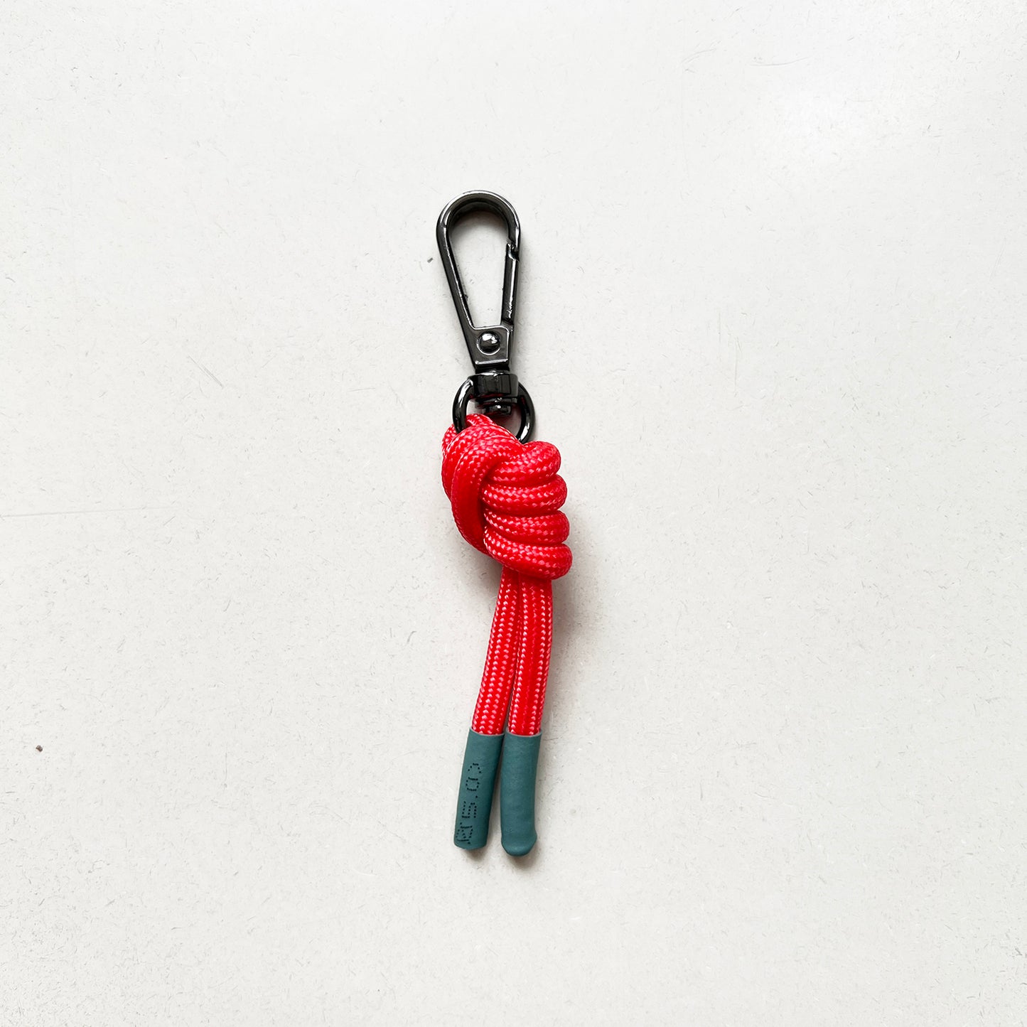 Keychain - red mint