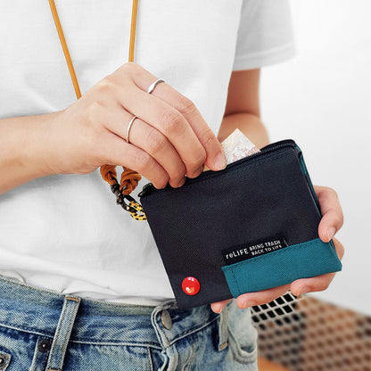 Hop relife wild wallet lanyard