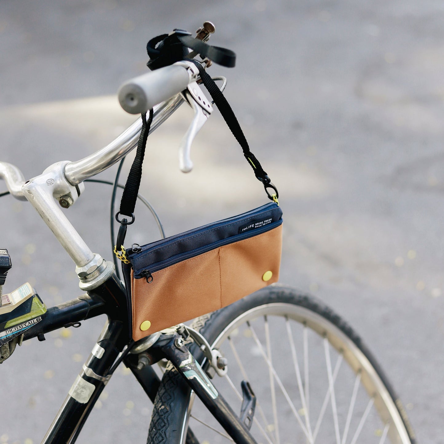 Hopper relife charcoal navy sling bag