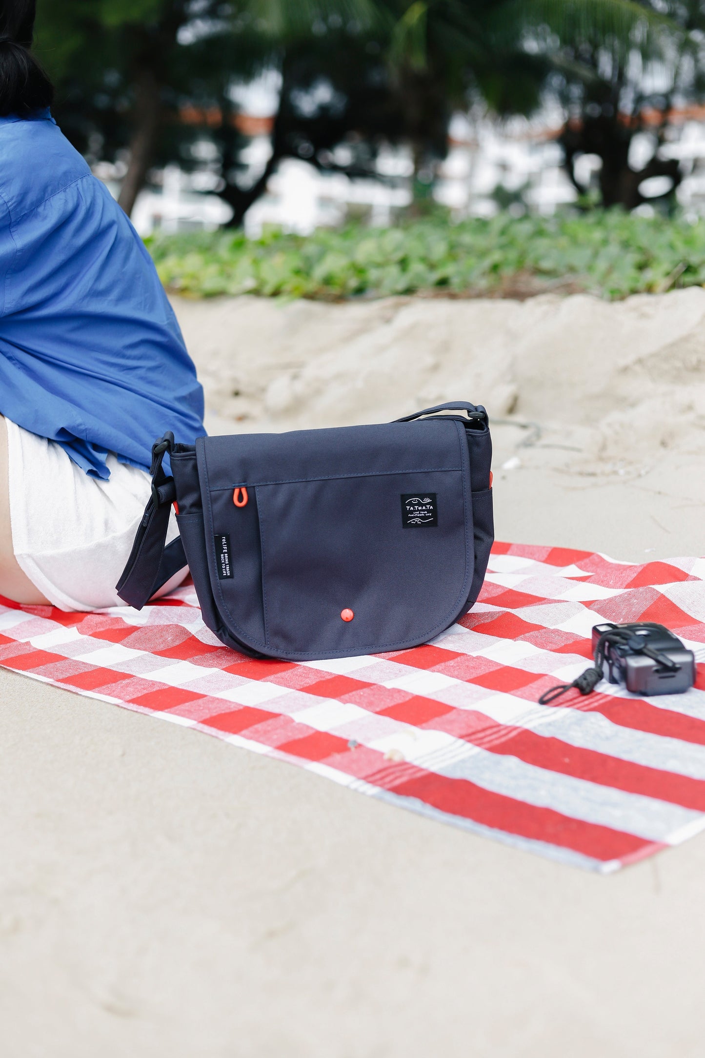 Boy relife wild bag
